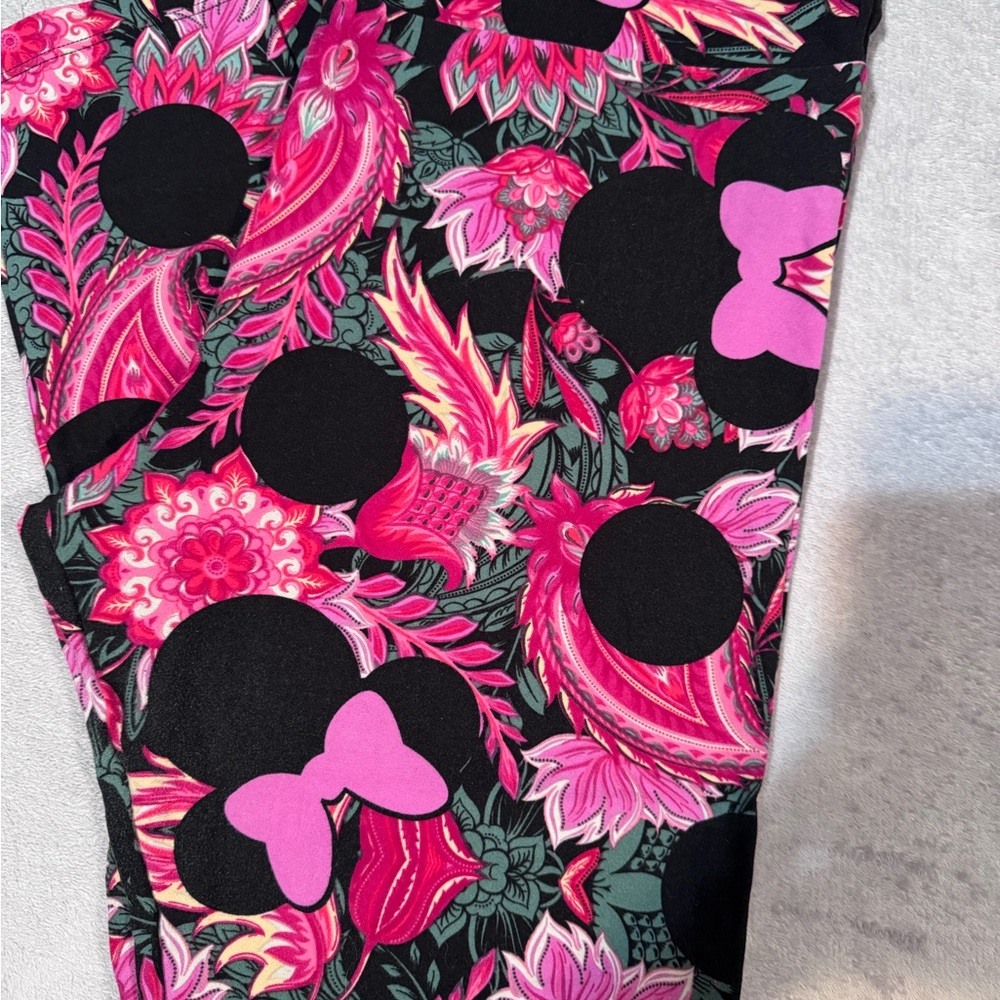 LuLaRoe Pink and Black Patterned Leggings